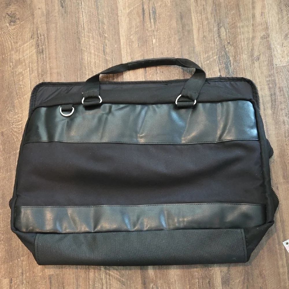 Harley-Davidson Black Dufflebag Canvas And Faux Leather 22